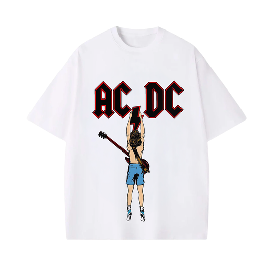 Camiseta ACDC colgado